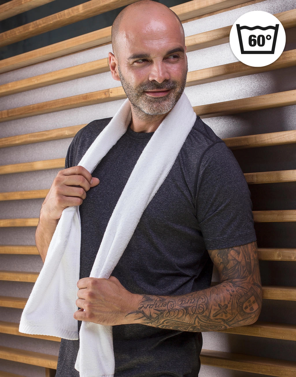 Danube Sports Towel 30x140 cm zum Besticken und Bedrucken mit Ihren Logo, Schriftzug oder Motiv.