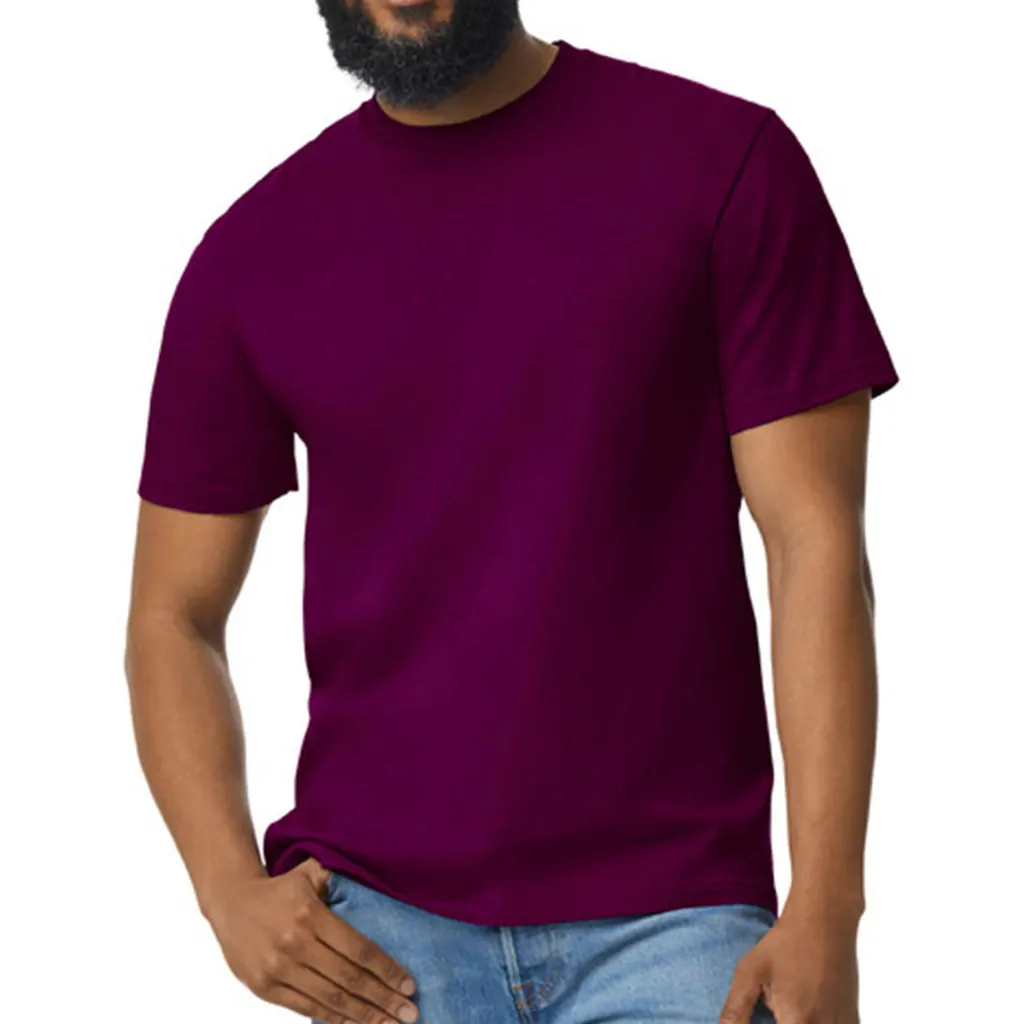 Softstyle Midweight Adult T-Shirt zum Besticken und Bedrucken in der Farbe Maroon mit Ihren Logo, Schriftzug oder Motiv.