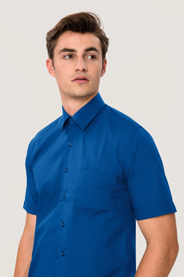 HAKRO 1/2-Arm Hemd MIKRALINAR® Comfort zum Besticken und Bedrucken in der Farbe Royalblau mit Ihren Logo, Schriftzug oder Motiv.