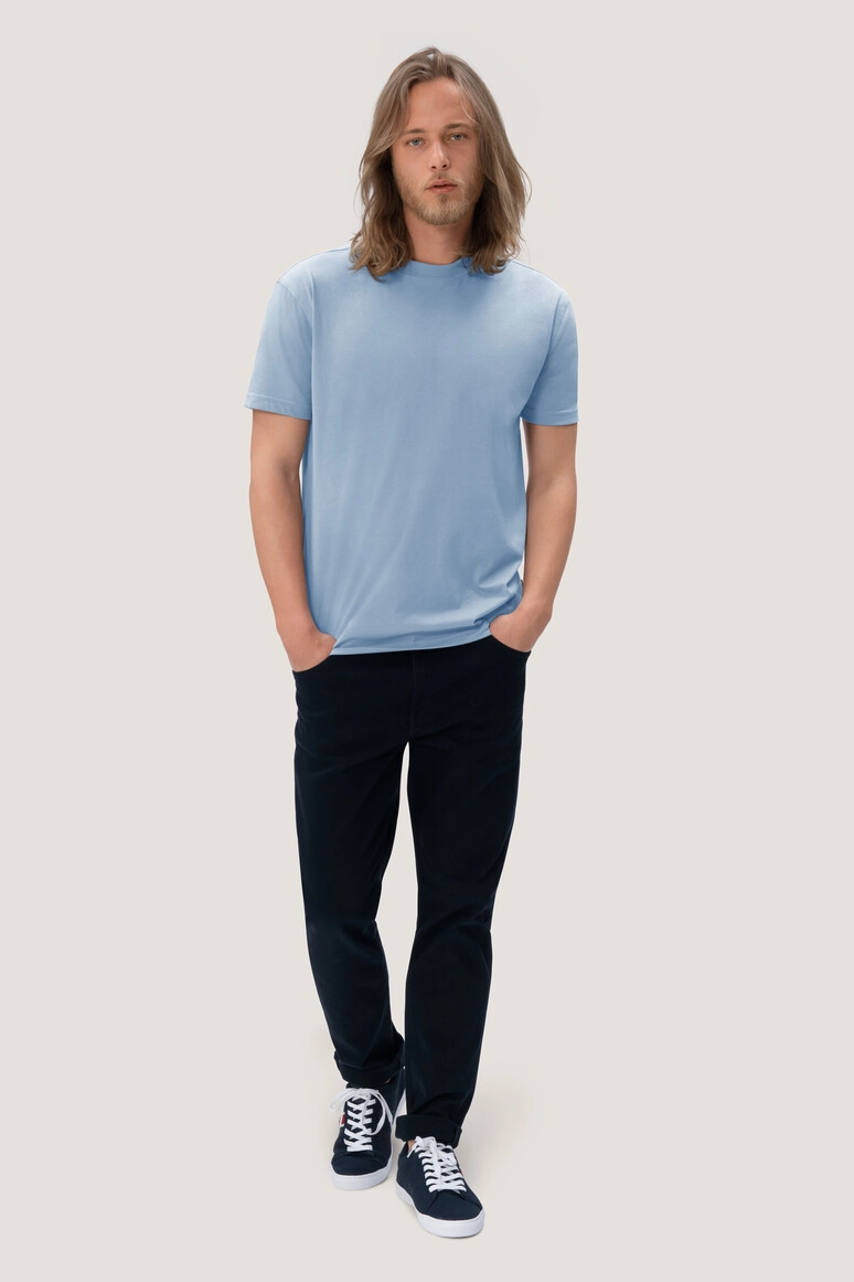 HAKRO T-Shirt Mikralinar® zum Besticken und Bedrucken in der Farbe Eisblau mit Ihren Logo, Schriftzug oder Motiv.