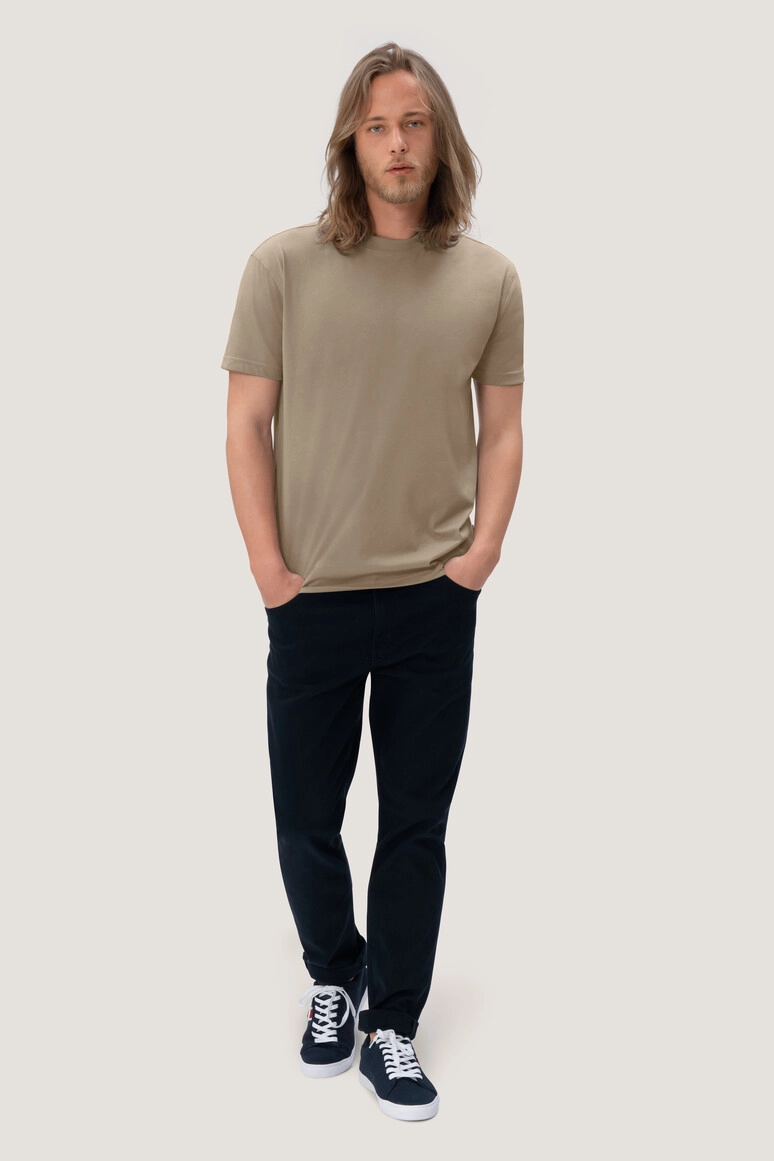 HAKRO T-Shirt Mikralinar® zum Besticken und Bedrucken in der Farbe Khaki mit Ihren Logo, Schriftzug oder Motiv.