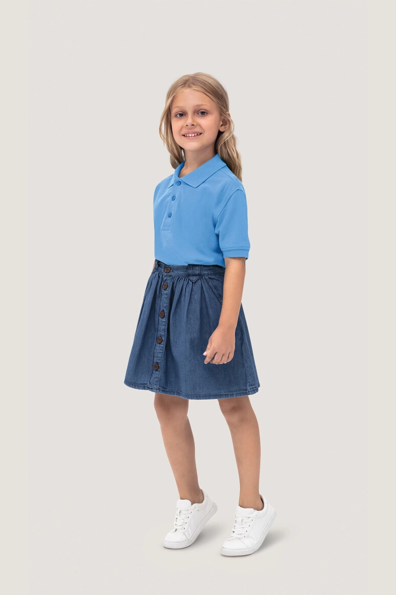 HAKRO Kinder Poloshirt Classic zum Besticken und Bedrucken in der Farbe Malibublau mit Ihren Logo, Schriftzug oder Motiv.