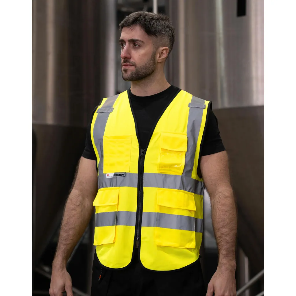 Premium Executive Safety Vest Munich zum Besticken und Bedrucken mit Ihren Logo, Schriftzug oder Motiv.