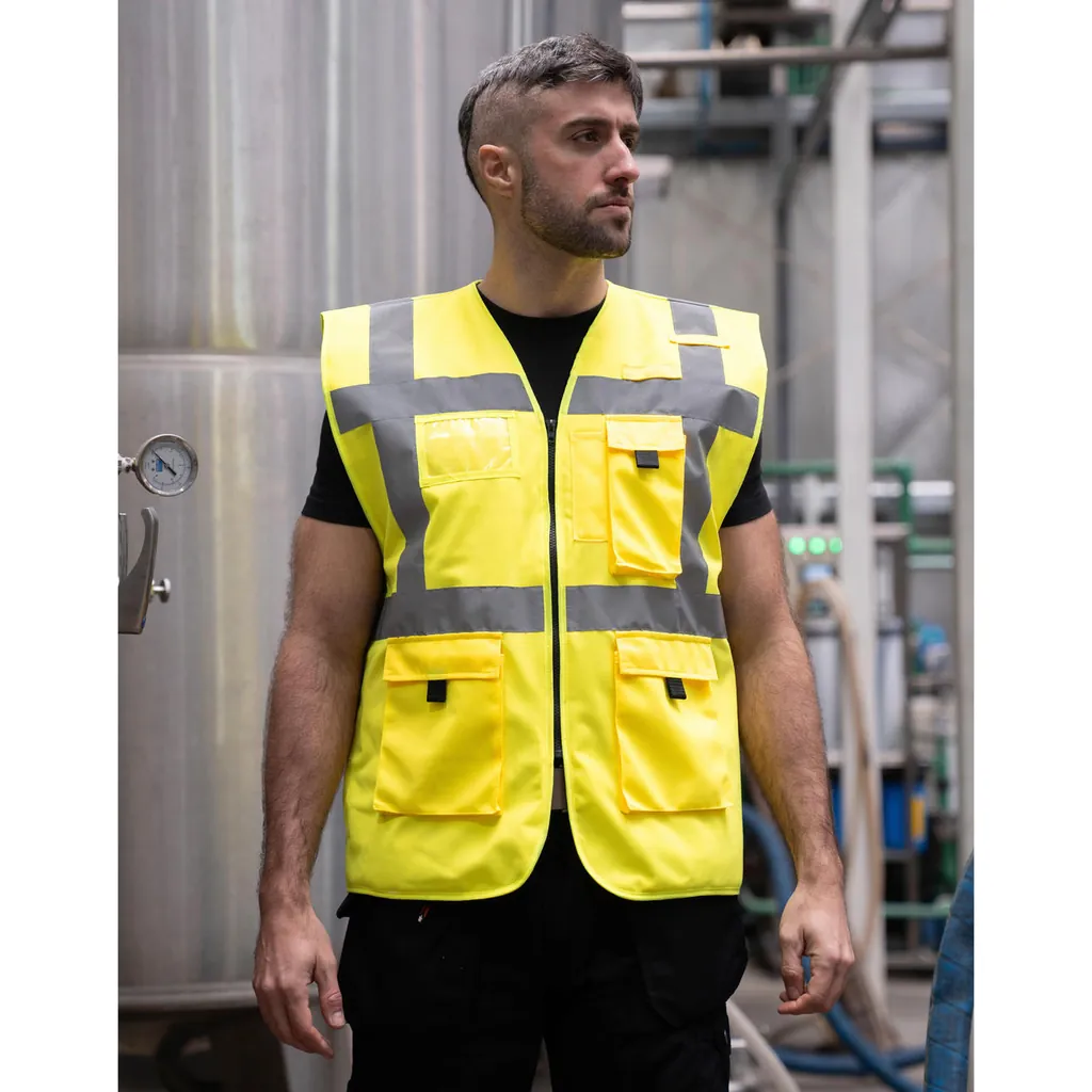 Padded Executive Safety Vest Wismar zum Besticken und Bedrucken mit Ihren Logo, Schriftzug oder Motiv.