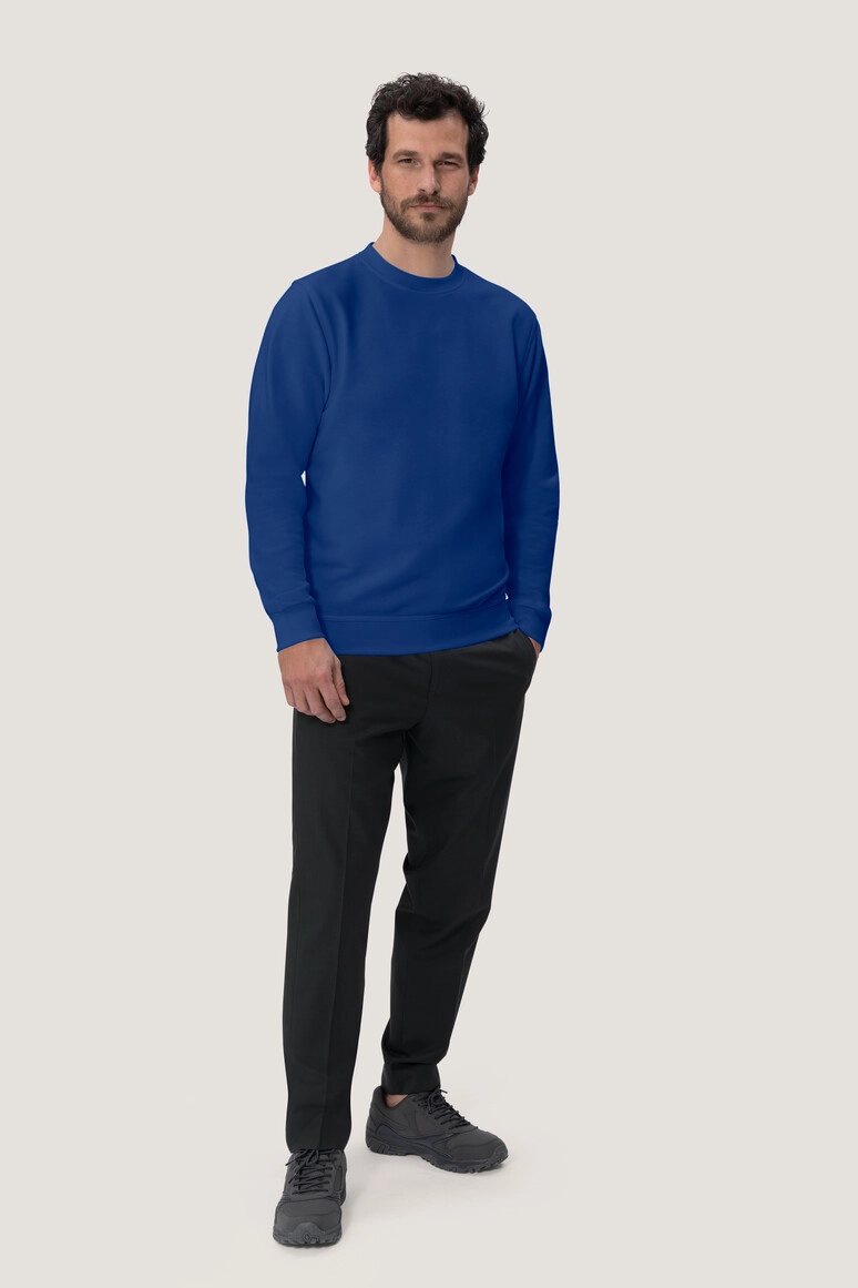 HAKRO Sweatshirt Mikralinar® zum Besticken und Bedrucken in der Farbe Ultramarinblau mit Ihren Logo, Schriftzug oder Motiv.