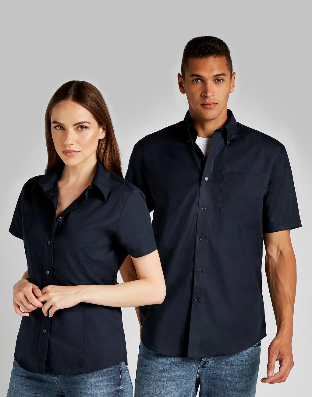 Classic Fit Workwear Oxford Shirt SSL zum Besticken und Bedrucken mit Ihren Logo, Schriftzug oder Motiv.