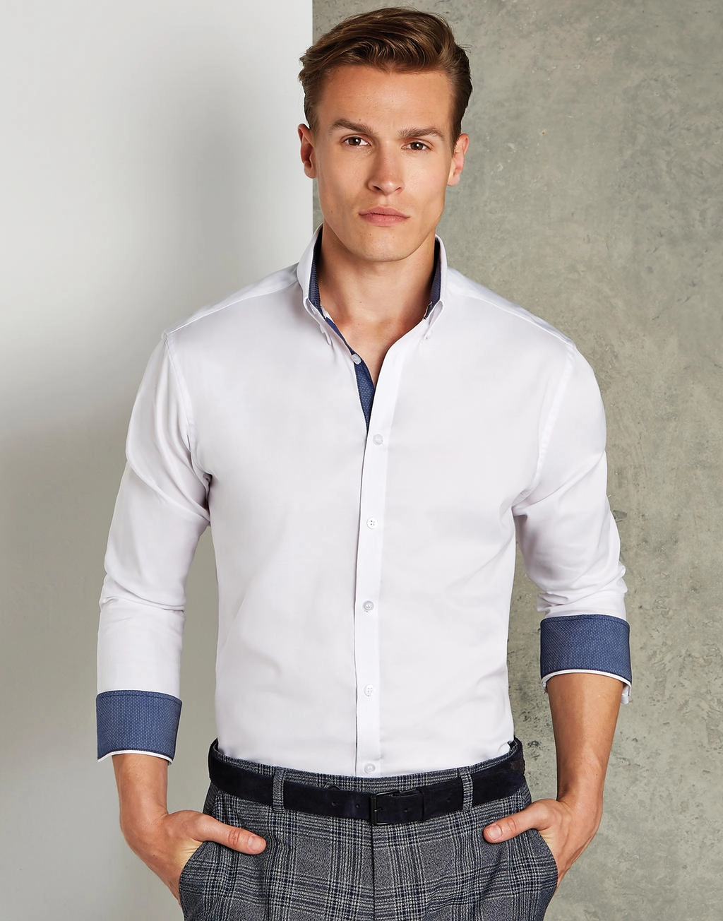 Tailored Fit Contrast Oxford Shirt LS zum Besticken und Bedrucken mit Ihren Logo, Schriftzug oder Motiv.