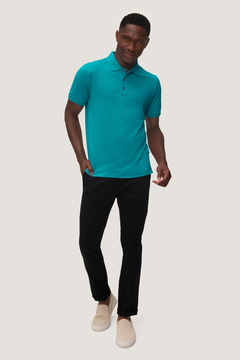 HAKRO Cotton Tec® Poloshirt zum Besticken und Bedrucken in der Farbe Smaragd mit Ihren Logo, Schriftzug oder Motiv.
