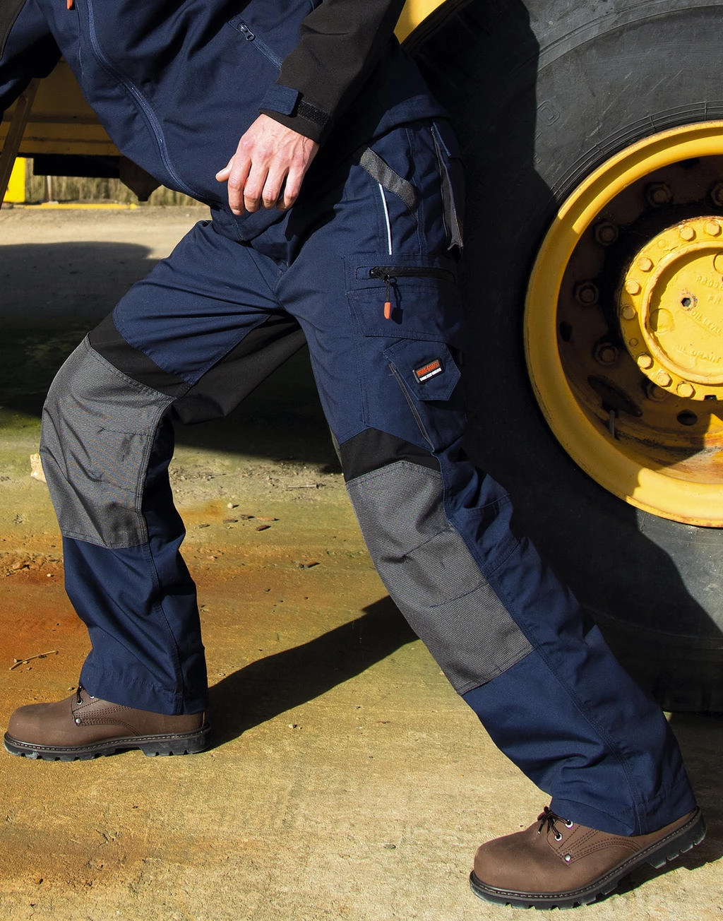 Work-Guard Technical Trouser zum Besticken und Bedrucken mit Ihren Logo, Schriftzug oder Motiv.