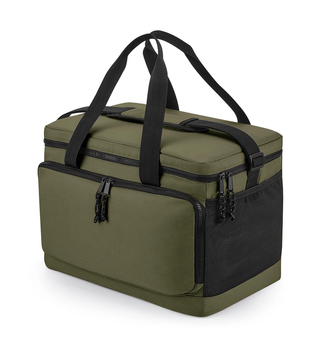 Recycled Large Cooler Shoulder Bag zum Besticken und Bedrucken in der Farbe Military Green mit Ihren Logo, Schriftzug oder Motiv.