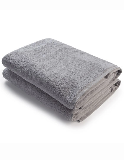Bath Towel zum Besticken und Bedrucken in der Farbe Light Grey mit Ihren Logo, Schriftzug oder Motiv.